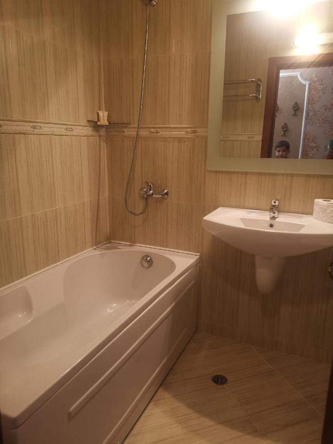 Luxury Apartment Amalfi 300 M From The Beach Varna Exterior photo